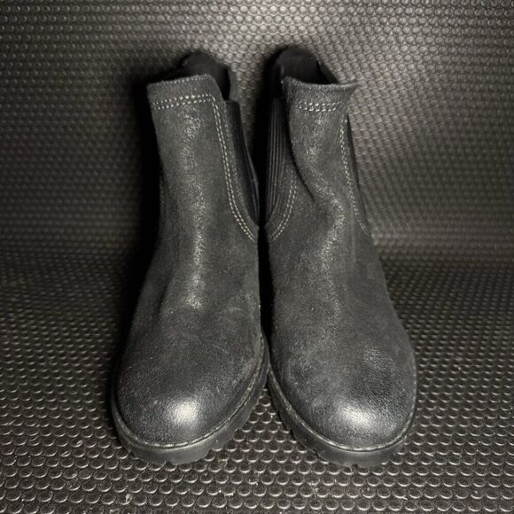 Clarks Leda Up Heeled Ankle Boots Black Suede Comfort Shoes Womens Size 7.5 - Picture 2 of 8